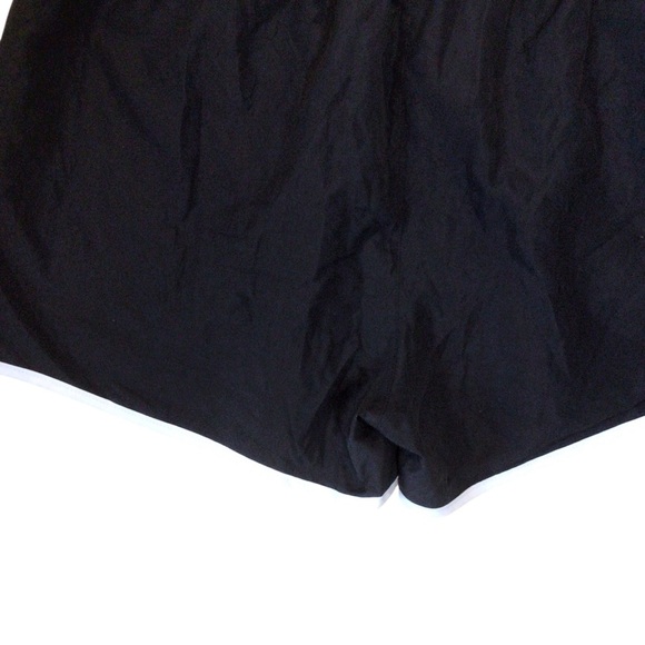 Jennifer Lauren Black Running Shorts with Pink & White Trim | Women’s Size XL - Picture 3 of 4
